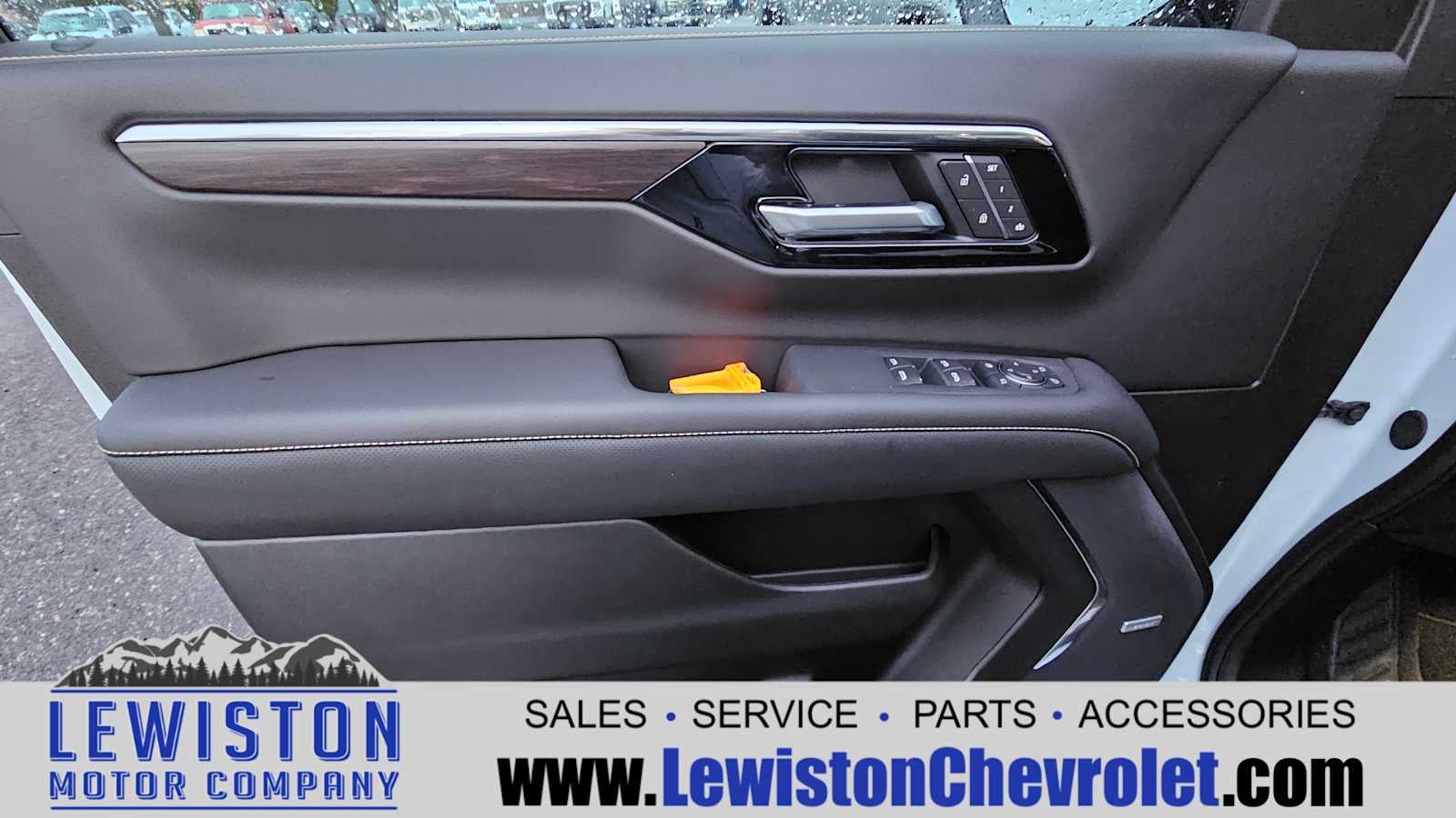 2026 Chevrolet Tahoe Premier