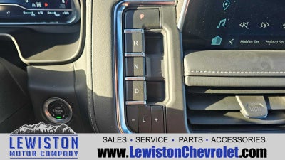 2024 Chevrolet Suburban LT