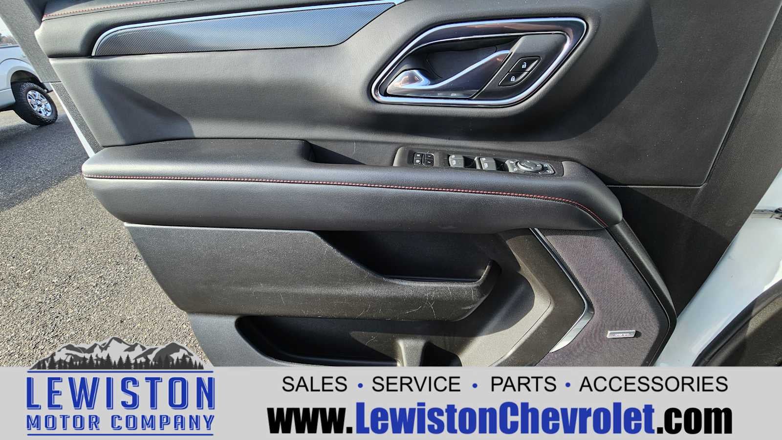 2021 Chevrolet Suburban RST