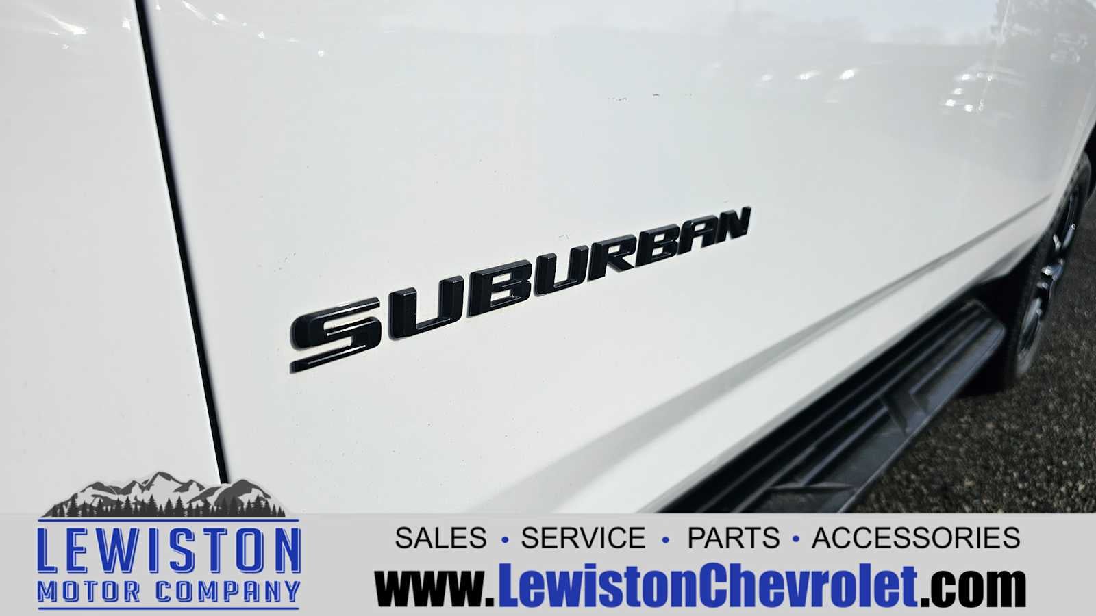 2021 Chevrolet Suburban RST