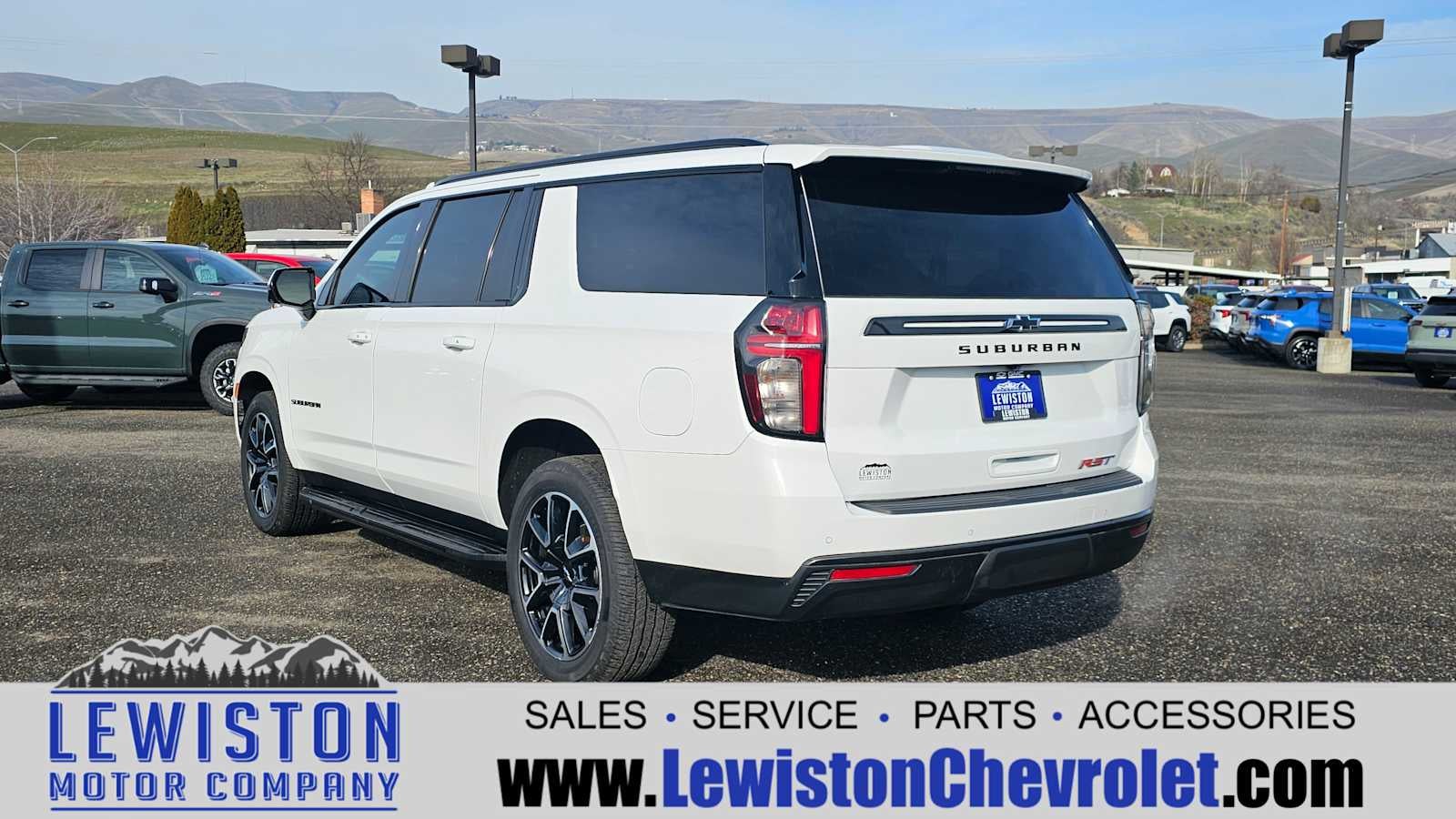 2021 Chevrolet Suburban RST