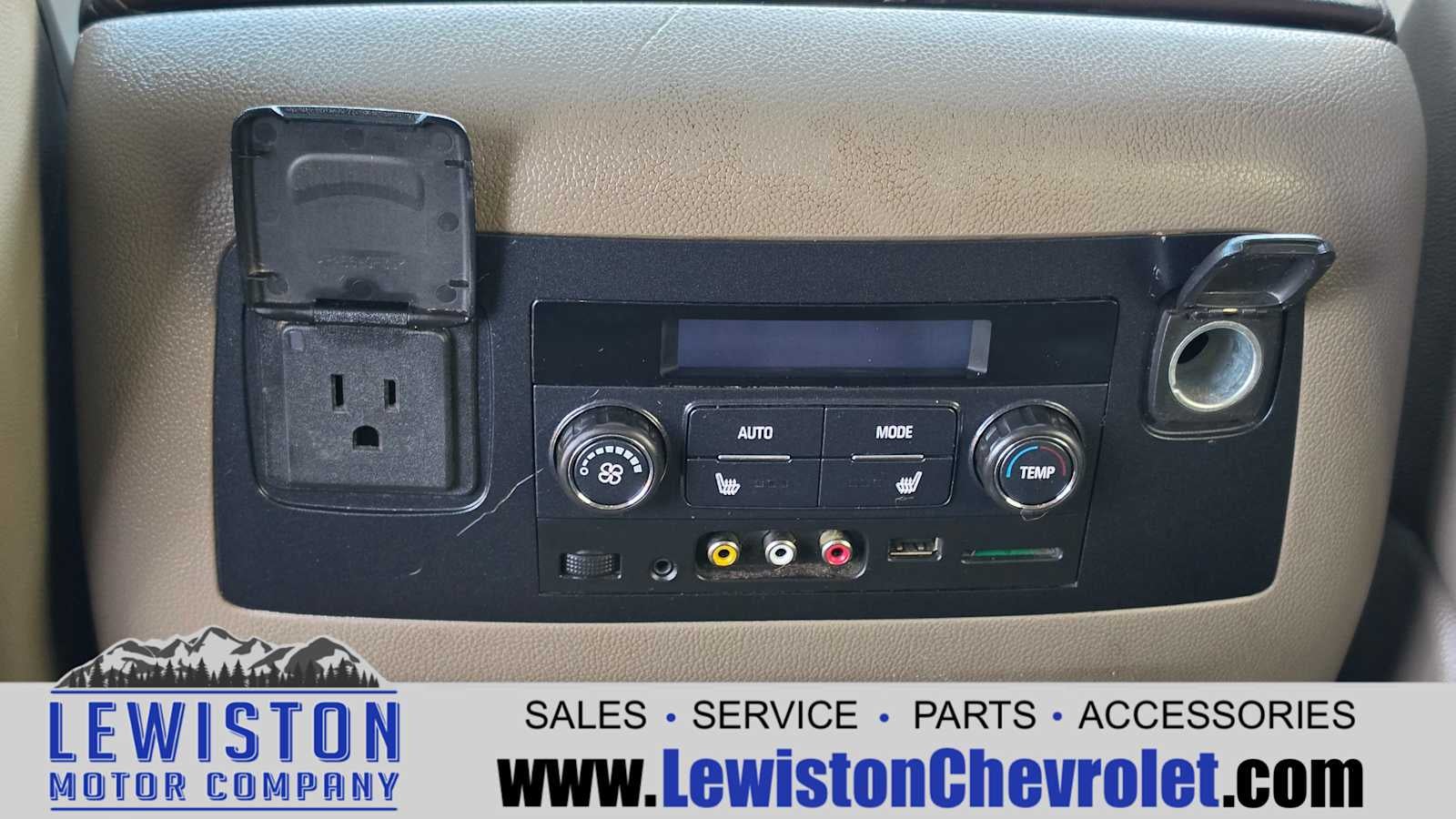 2015 Chevrolet Suburban LT