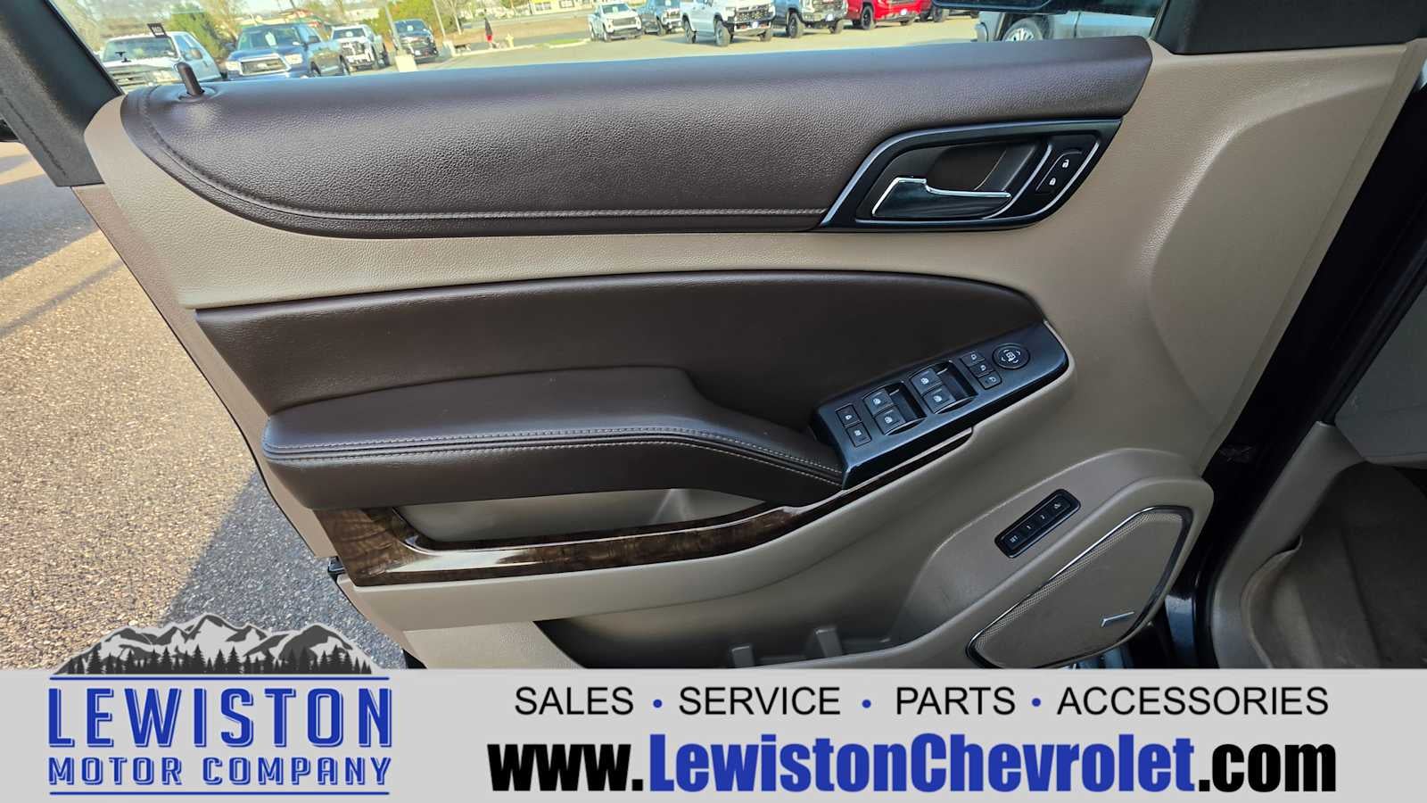 2015 Chevrolet Suburban LT