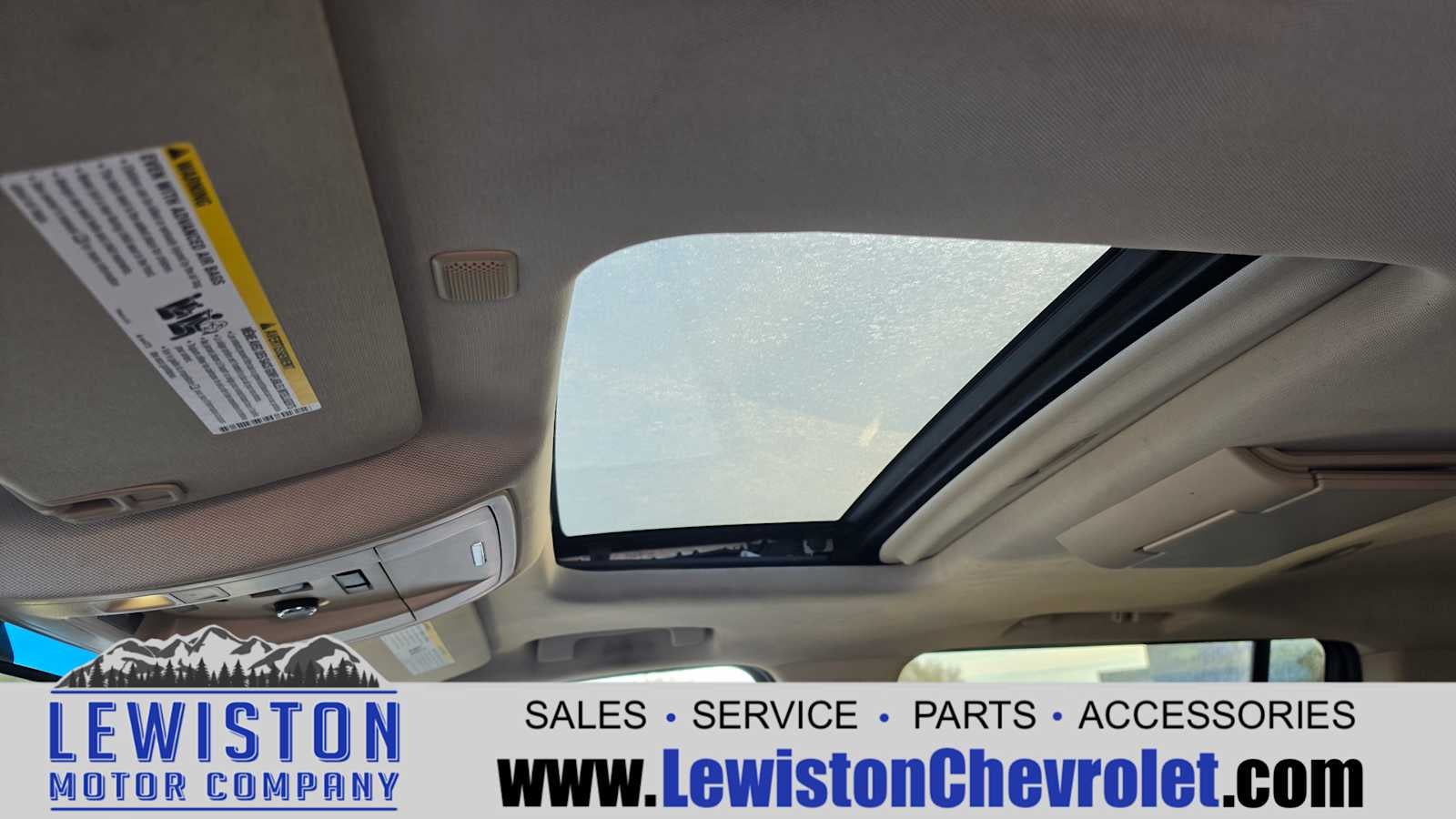 2015 Chevrolet Suburban LT