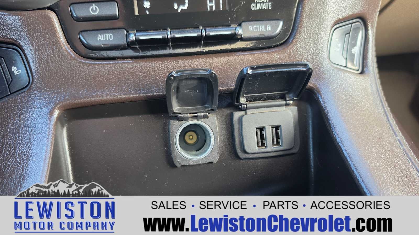 2015 Chevrolet Suburban LT