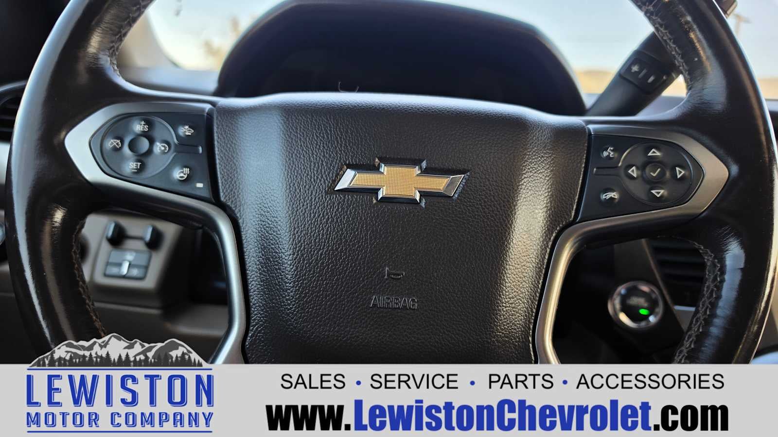 2015 Chevrolet Suburban LT