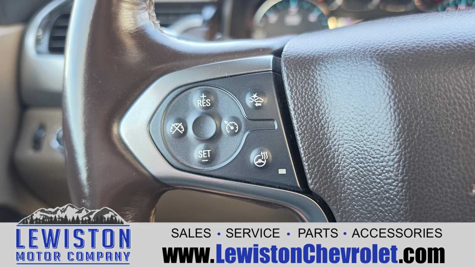 2015 Chevrolet Suburban LT