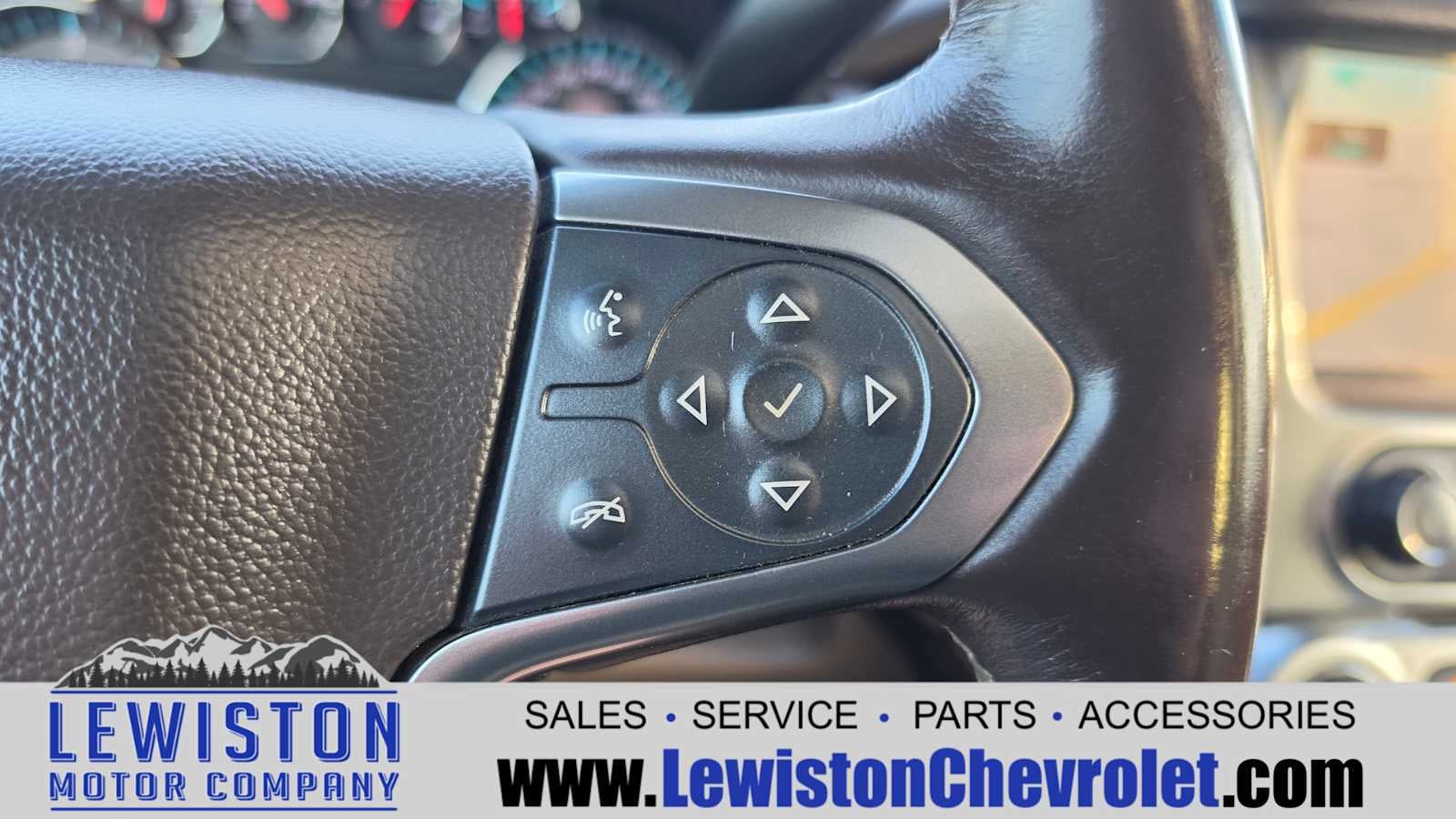 2015 Chevrolet Suburban LT