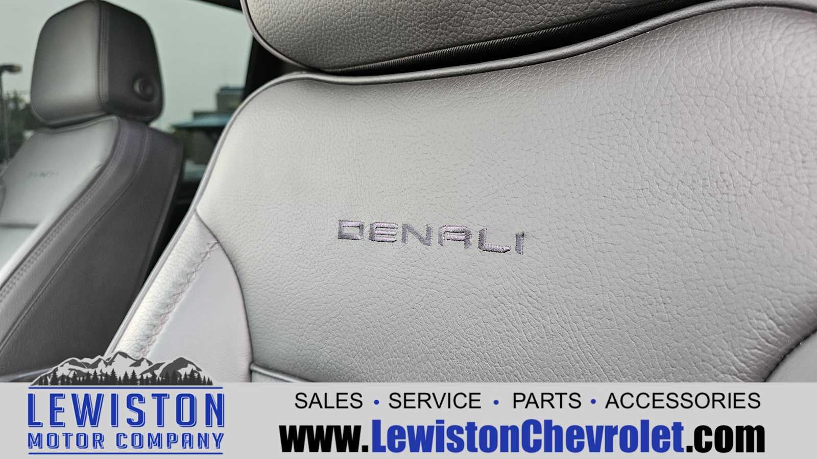 2024 GMC Sierra 2500 HD Denali