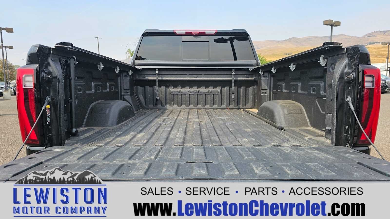 2024 GMC Sierra 2500 HD Denali