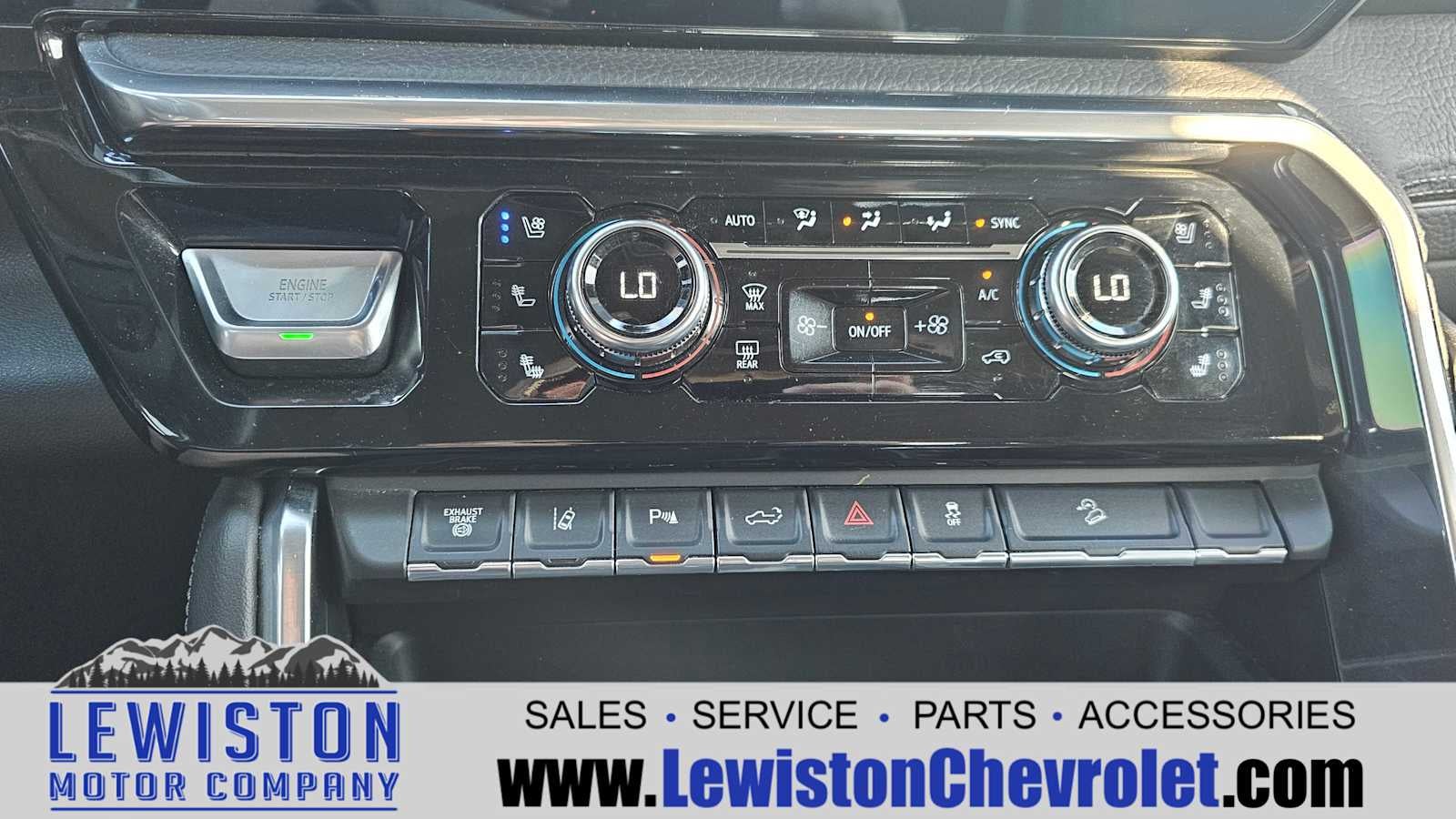 2024 GMC Sierra 3500 HD Denali