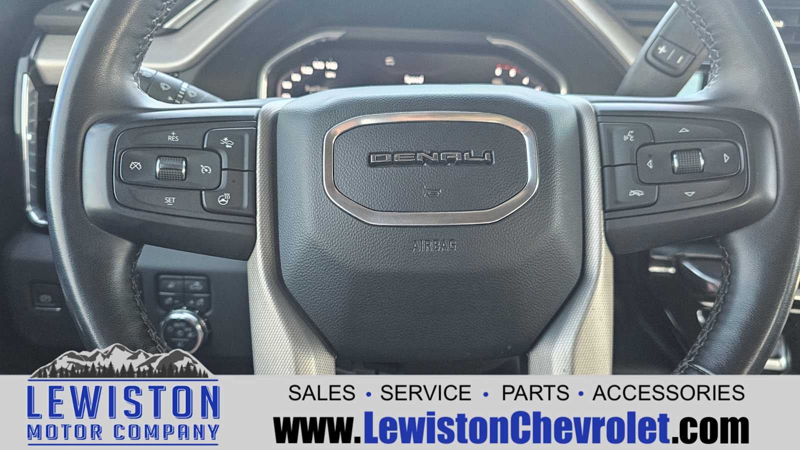 2024 GMC Sierra 3500 HD Denali