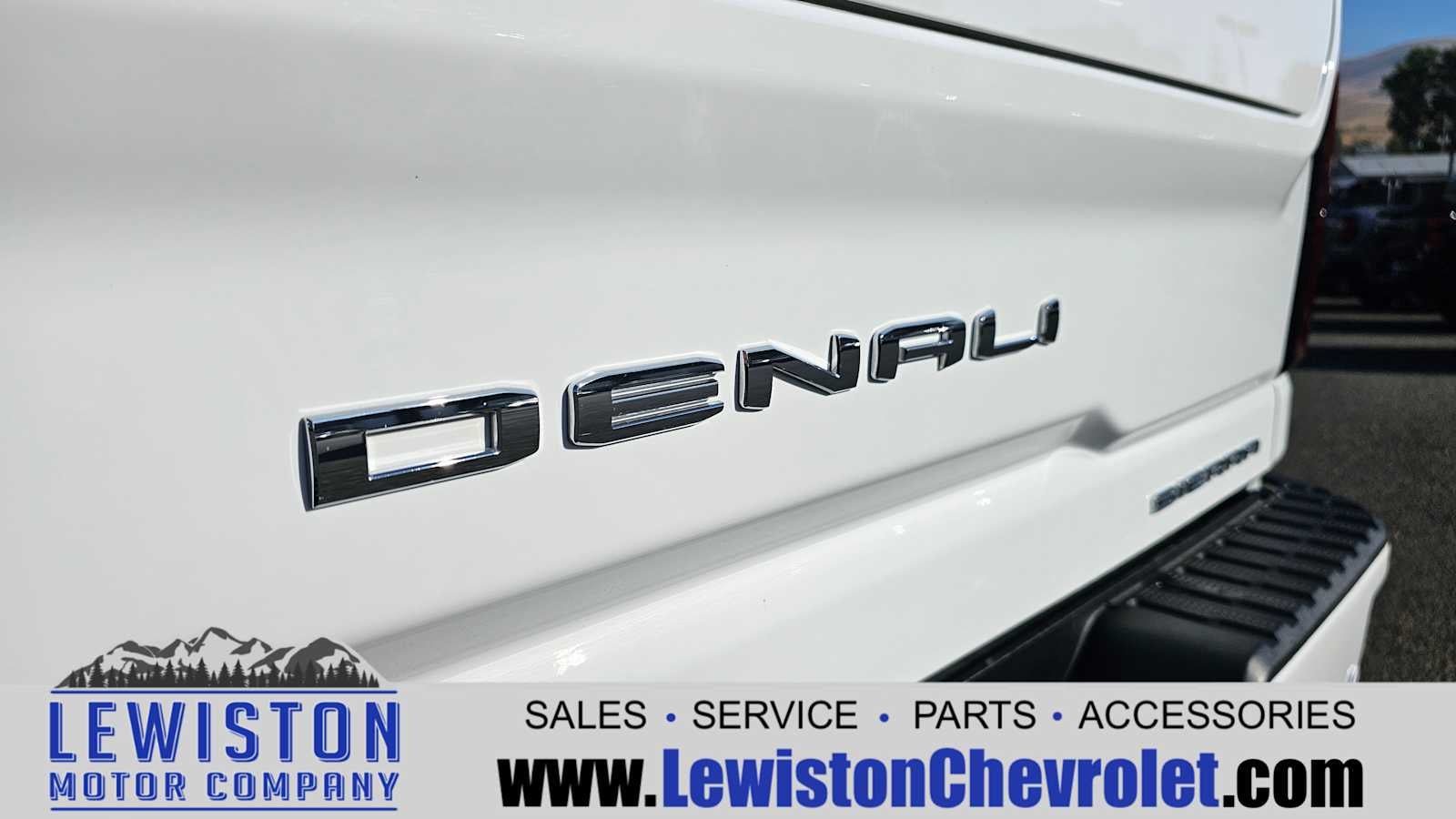 2024 GMC Sierra 3500 HD Denali