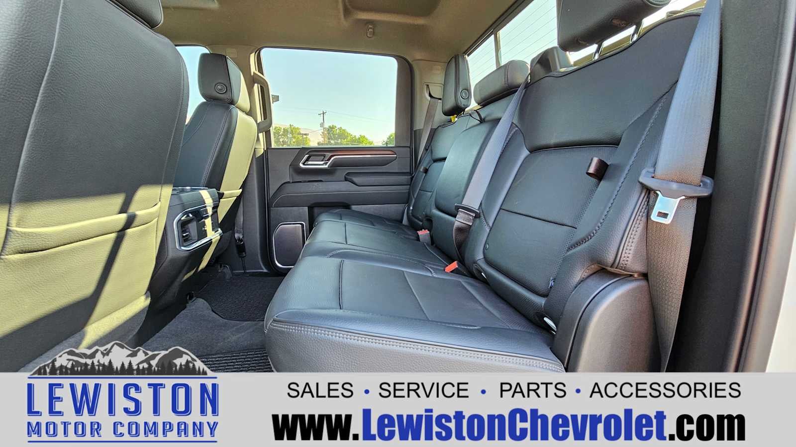 2024 GMC Sierra 3500 HD Denali