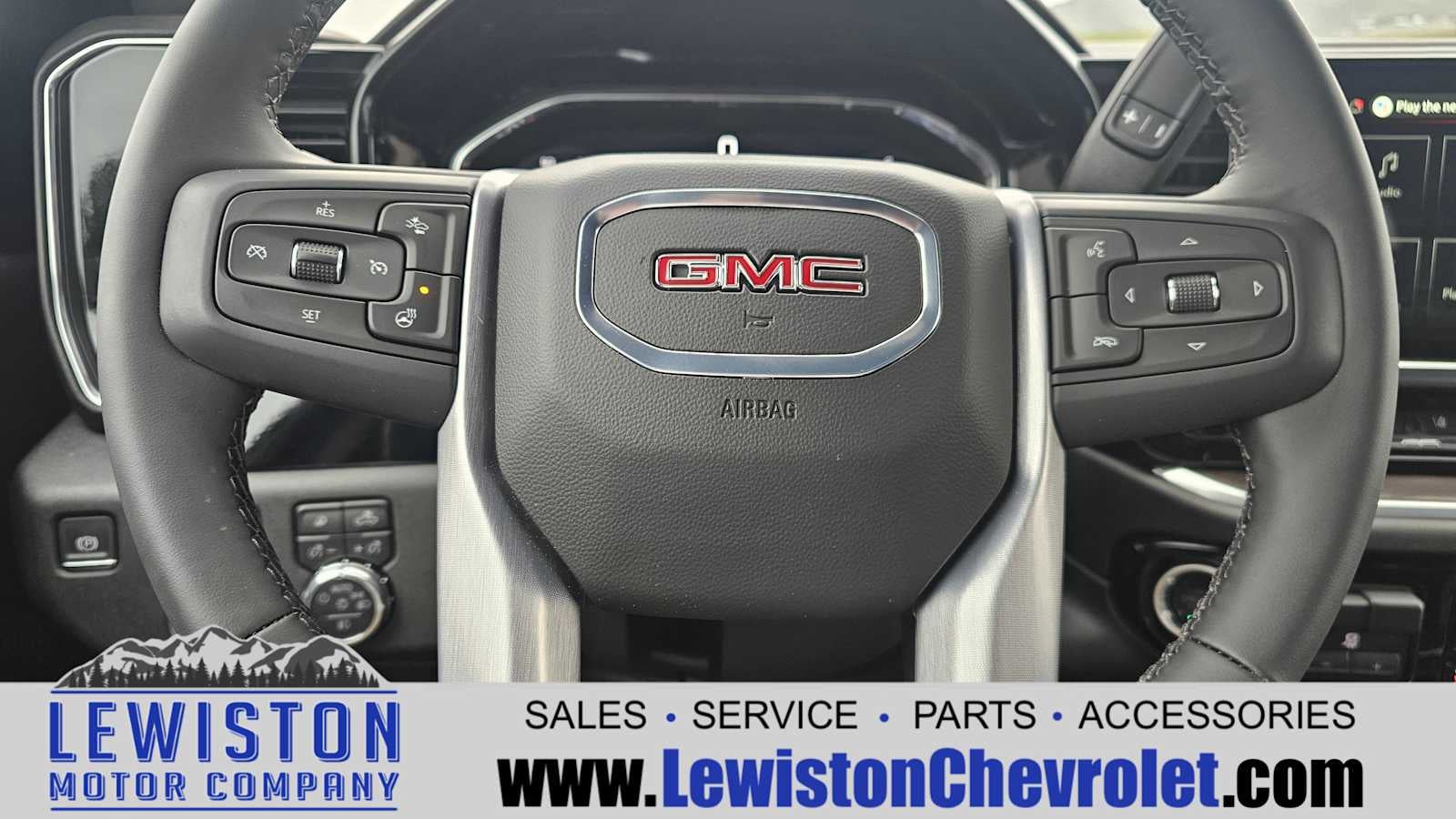 2025 GMC Sierra 2500 HD SLT