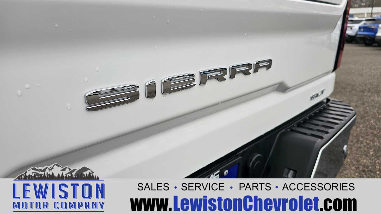 2025 GMC Sierra 2500 HD SLT