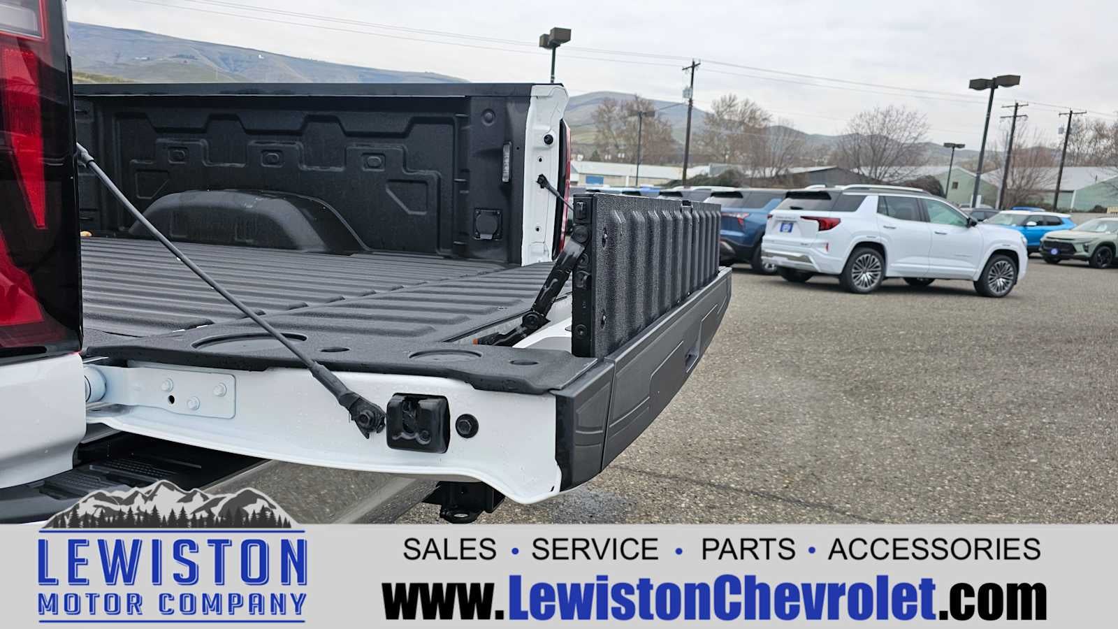 2025 GMC Sierra 2500 HD SLT