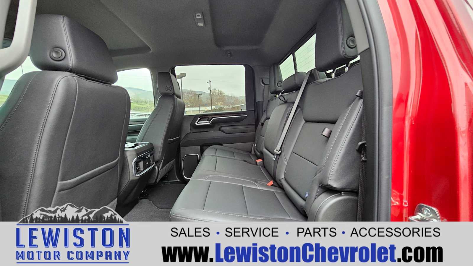 2025 GMC Sierra 2500 HD SLT