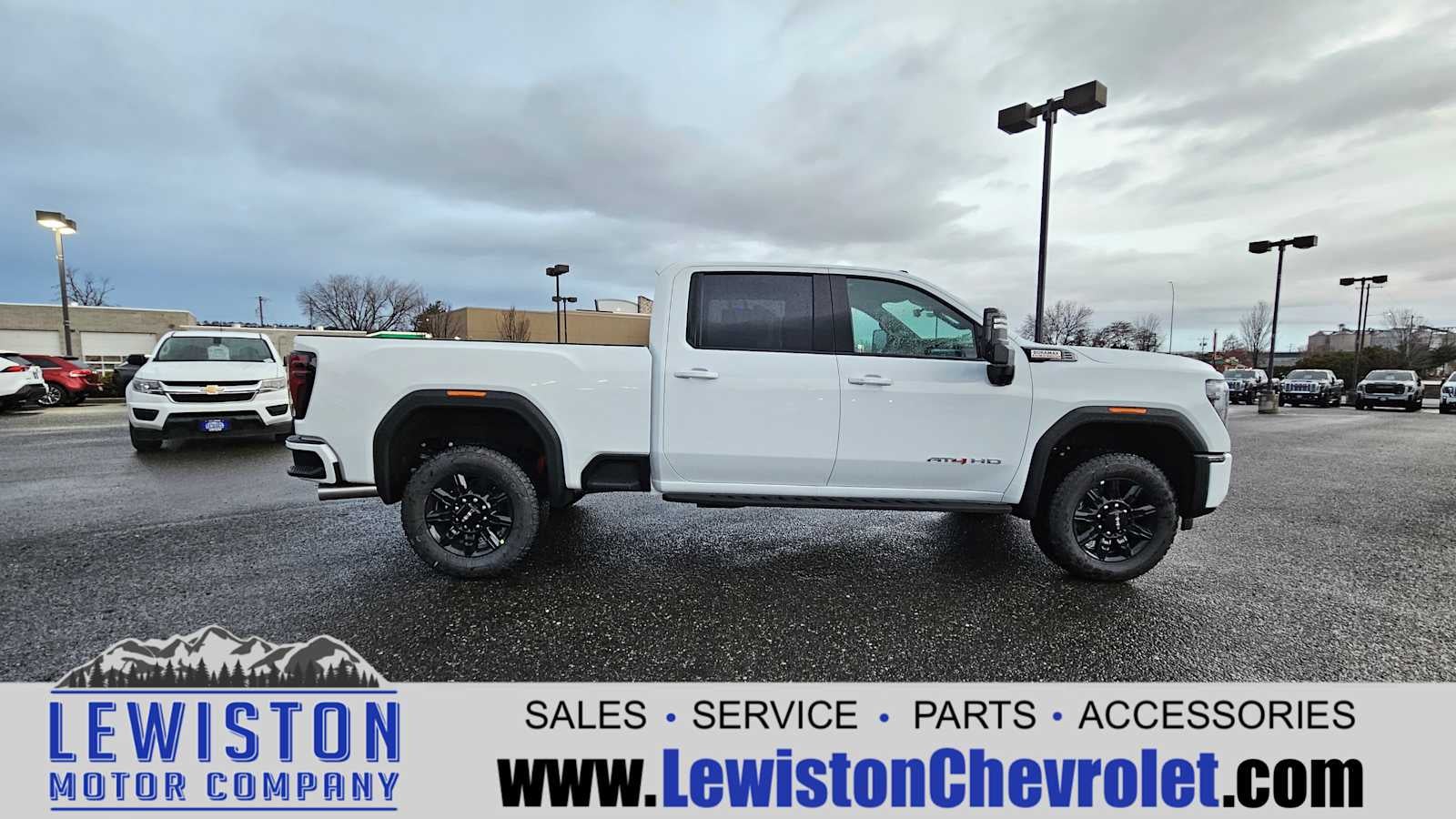 2026 GMC Sierra 3500 HD AT4