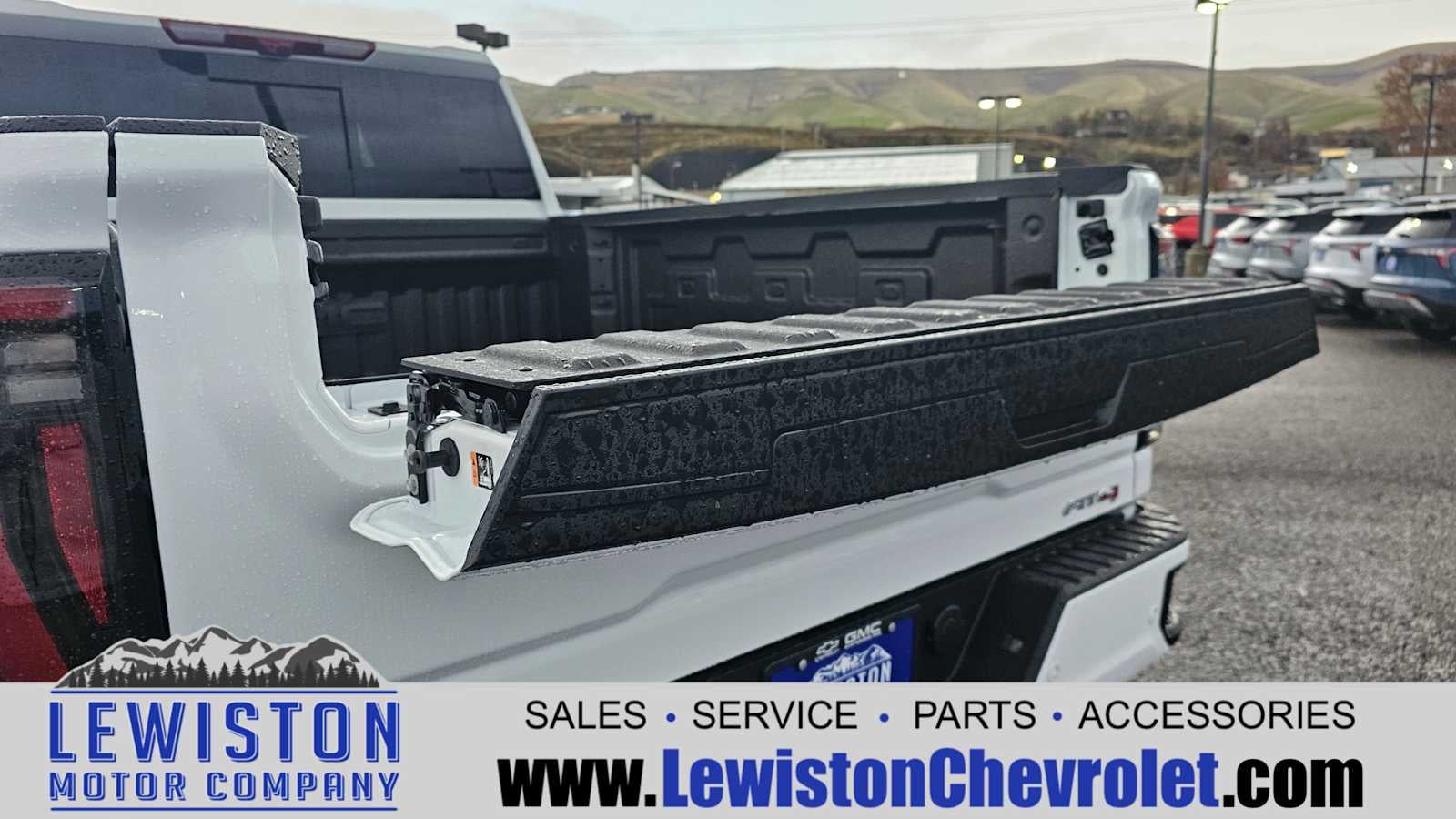 2026 GMC Sierra 3500 HD AT4