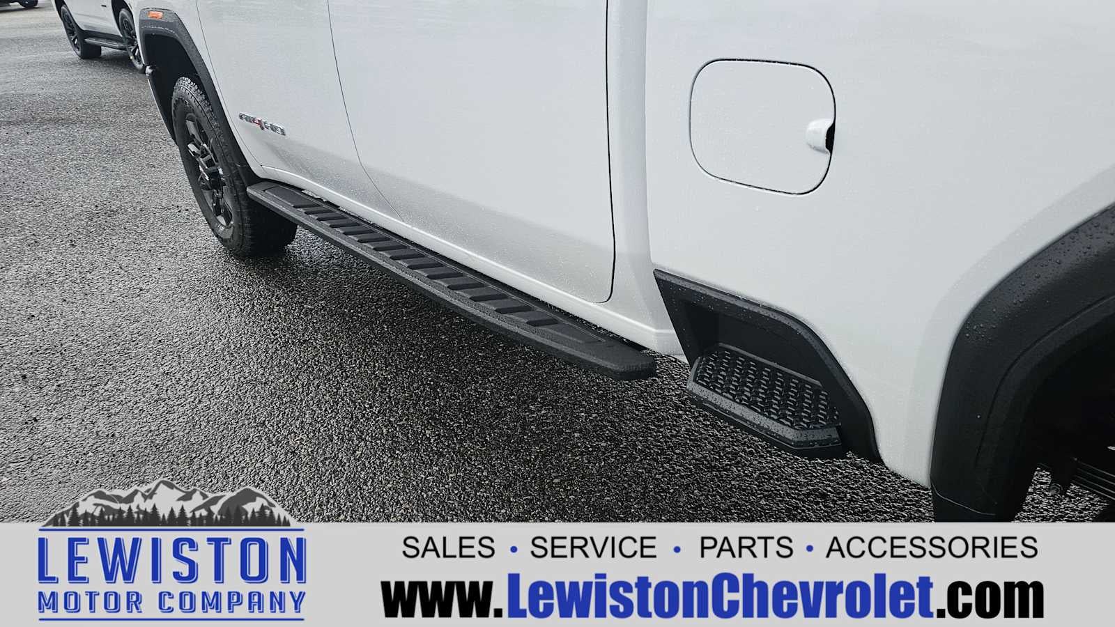 2026 GMC Sierra 3500 HD AT4