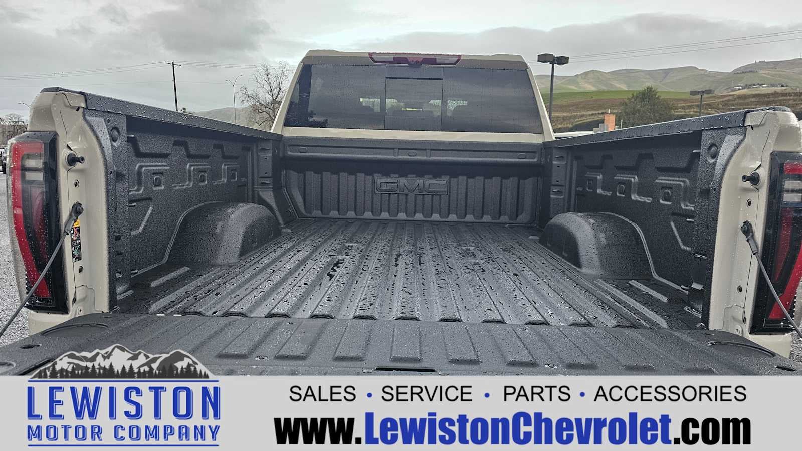 2026 GMC Sierra 3500 HD AT4