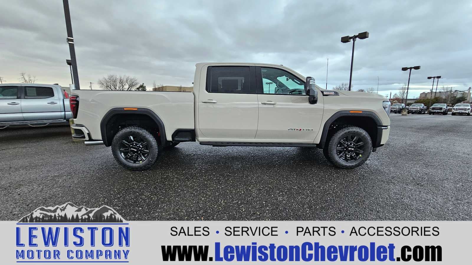 2026 GMC Sierra 3500 HD AT4