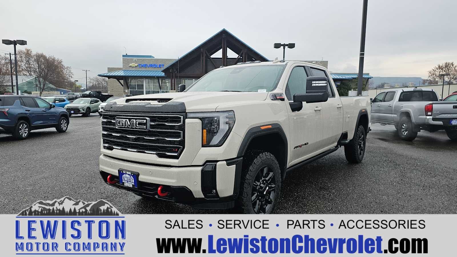 2026 GMC Sierra 3500 HD AT4