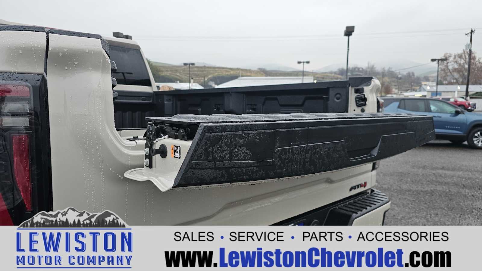 2026 GMC Sierra 3500 HD AT4