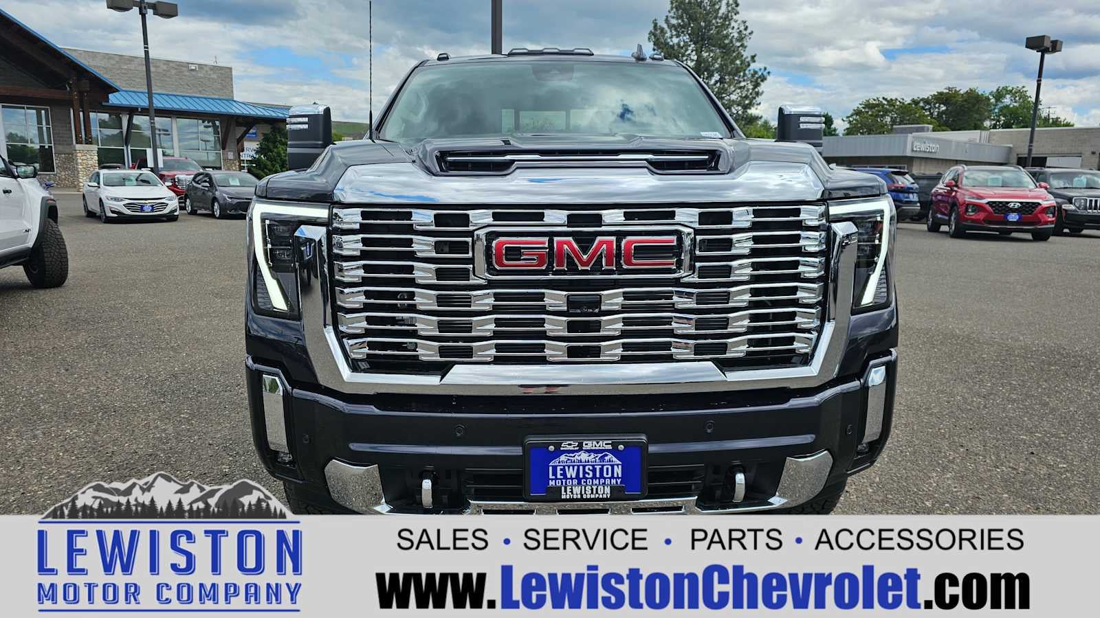 2025 GMC Sierra 3500 HD Denali