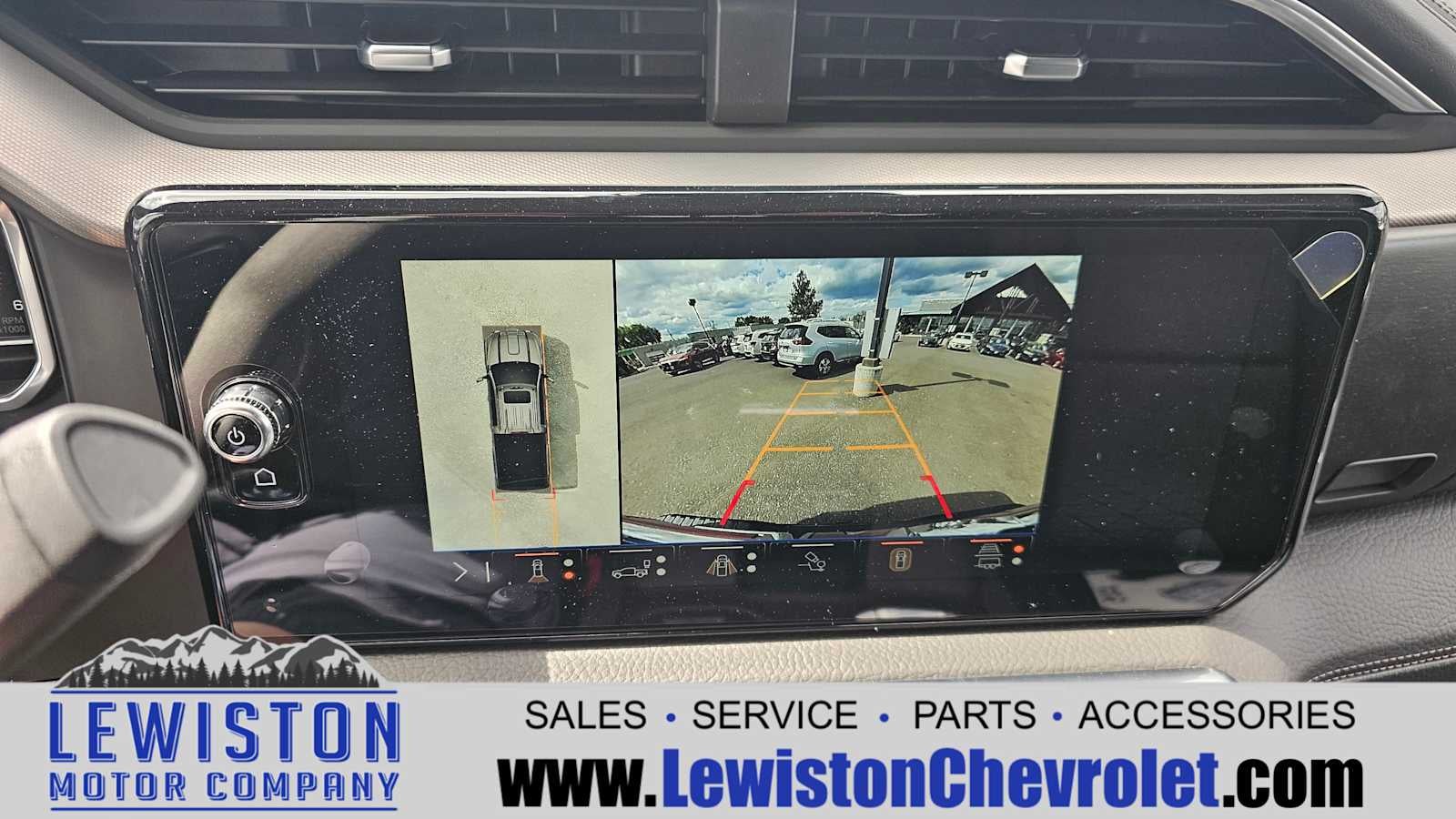 2025 GMC Sierra 3500 HD Denali