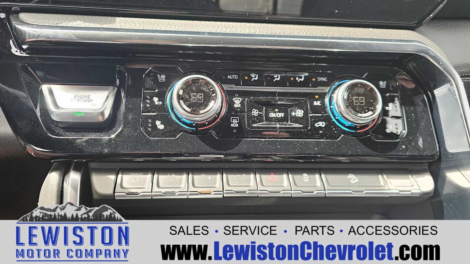 2025 GMC Sierra 3500 HD Denali