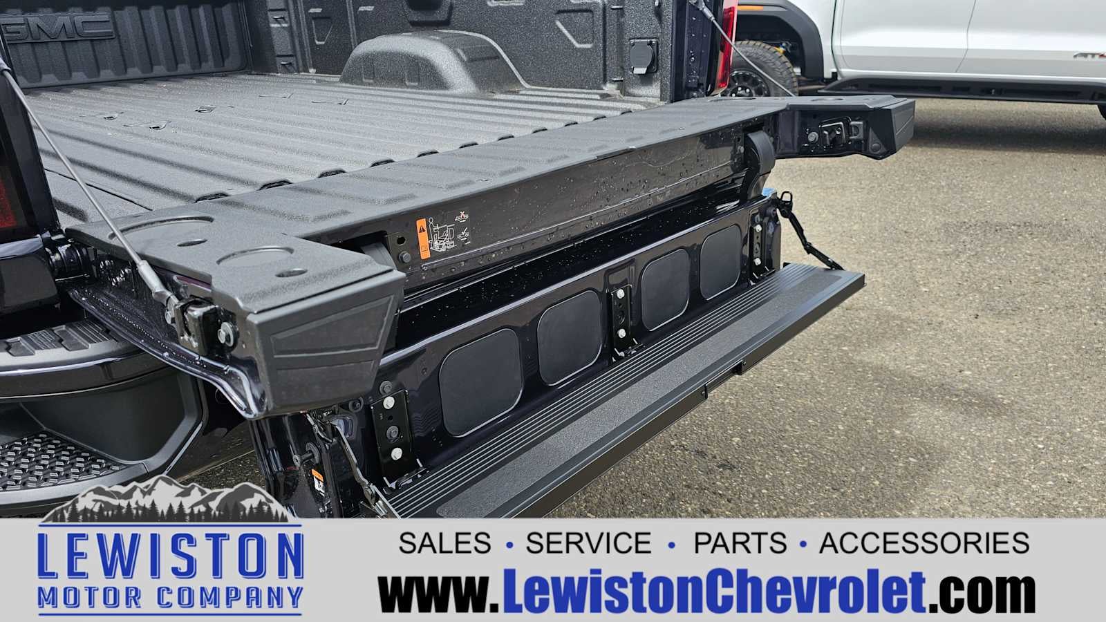 2025 GMC Sierra 3500 HD Denali