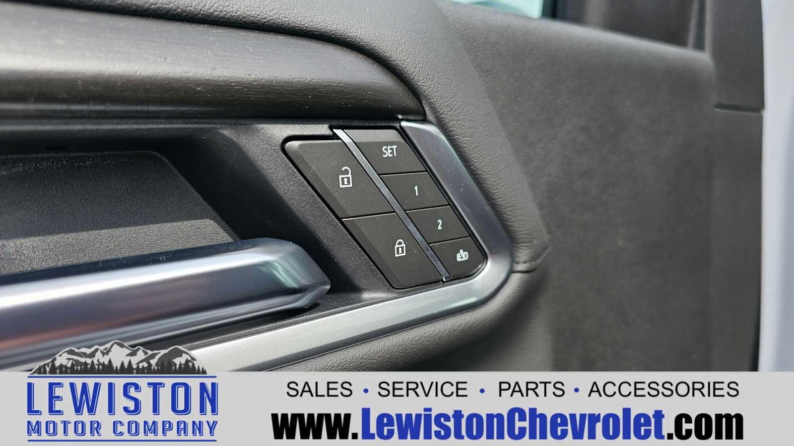 2025 GMC Sierra 3500 HD Denali