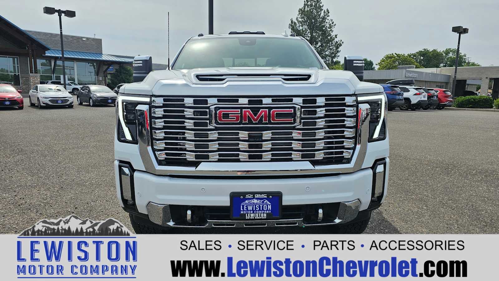 2025 GMC Sierra 3500 HD Denali