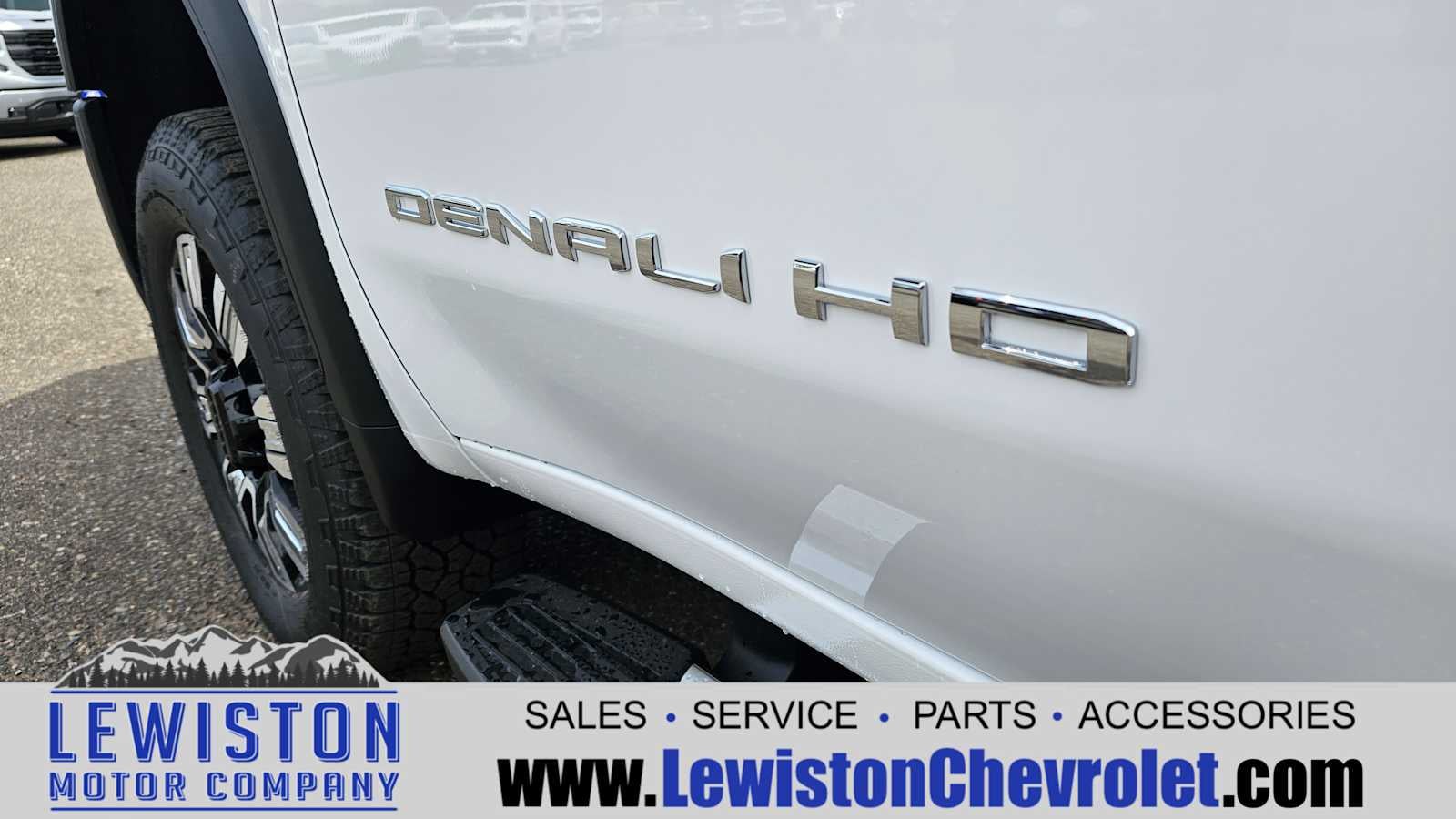 2025 GMC Sierra 3500 HD Denali