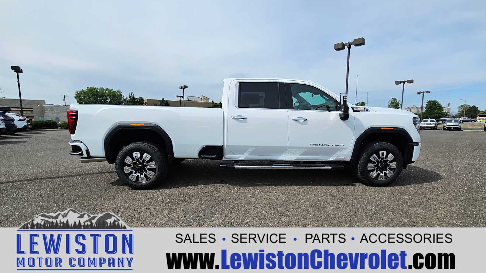 2025 GMC Sierra 3500 HD Denali