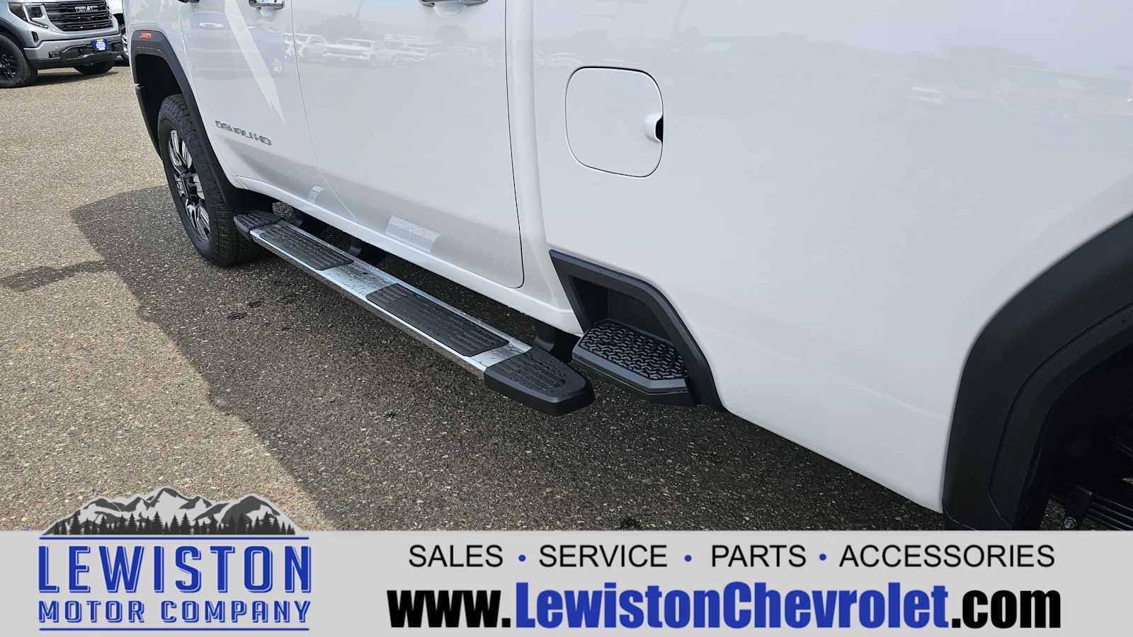 2025 GMC Sierra 3500 HD Denali