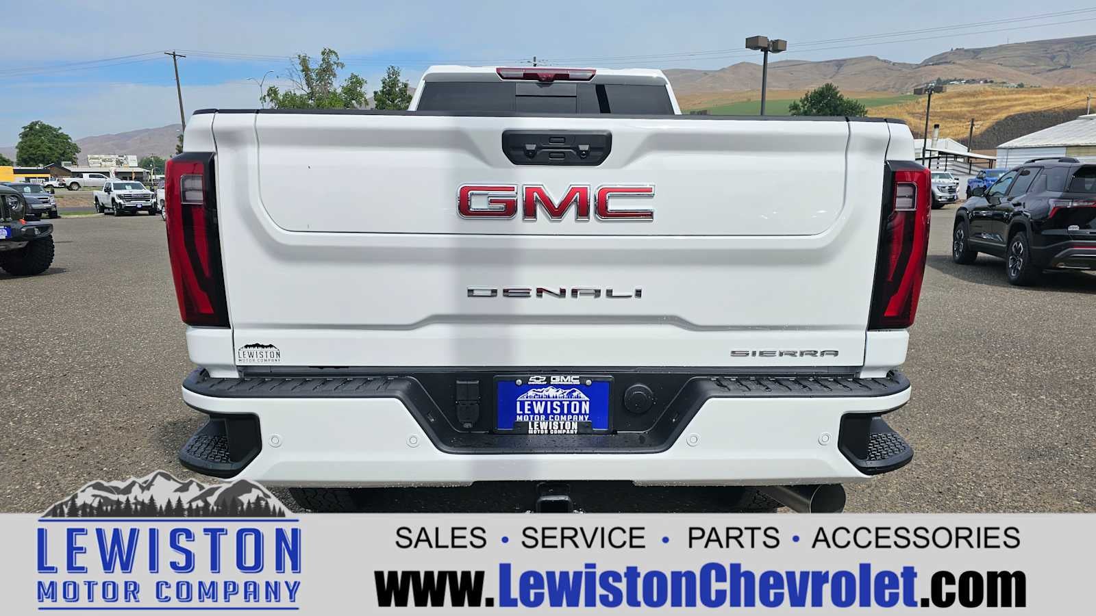 2025 GMC Sierra 3500 HD Denali