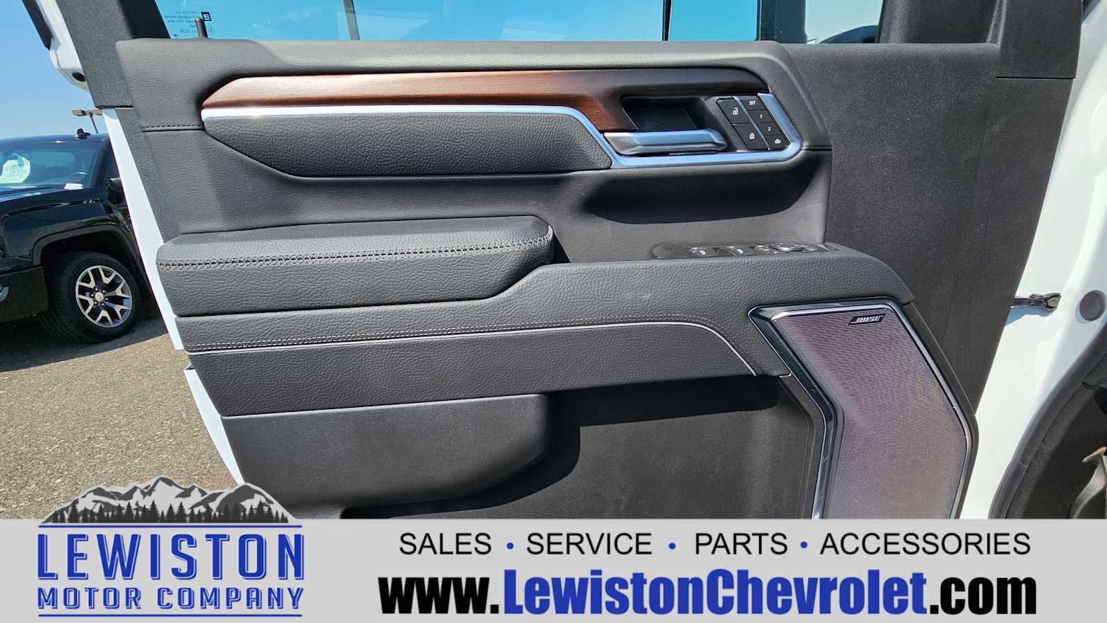 2025 GMC Sierra 3500 HD Denali