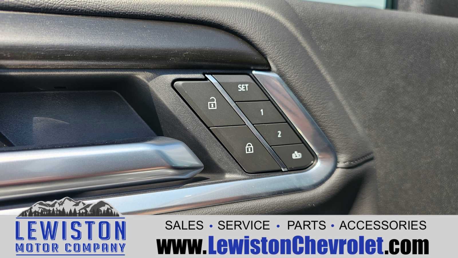 2025 GMC Sierra 3500 HD Denali