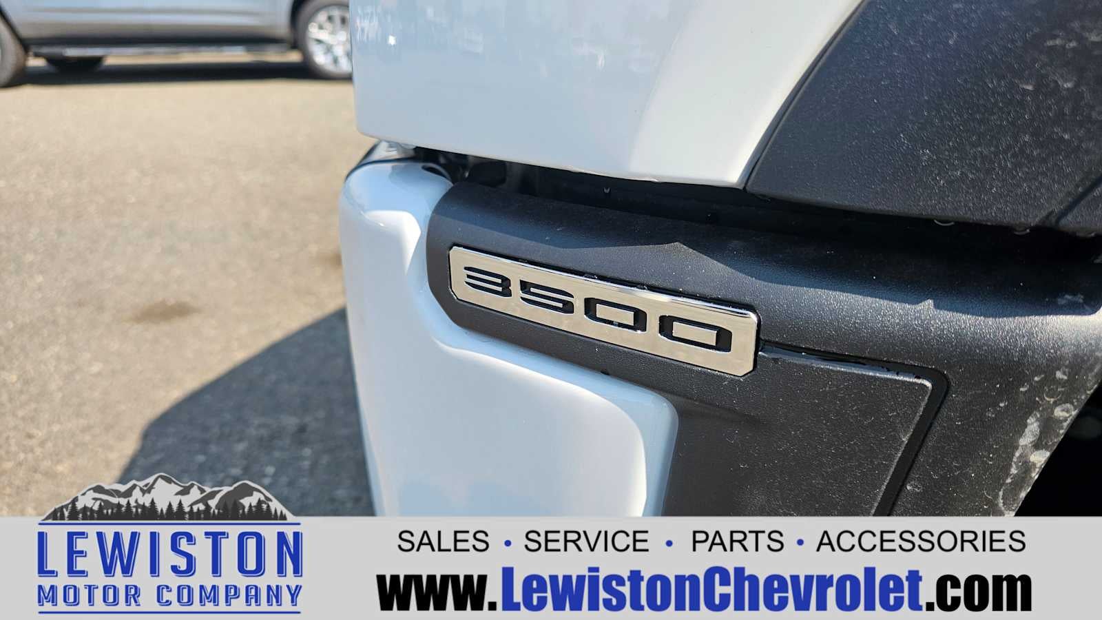 2025 GMC Sierra 3500 HD Denali