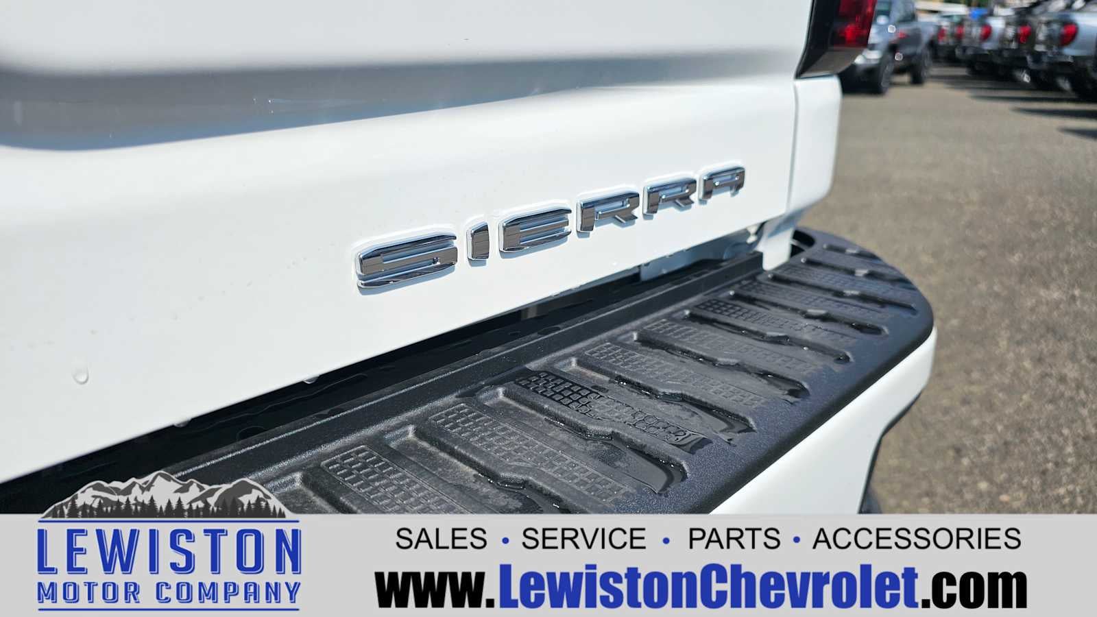 2025 GMC Sierra 3500 HD Denali