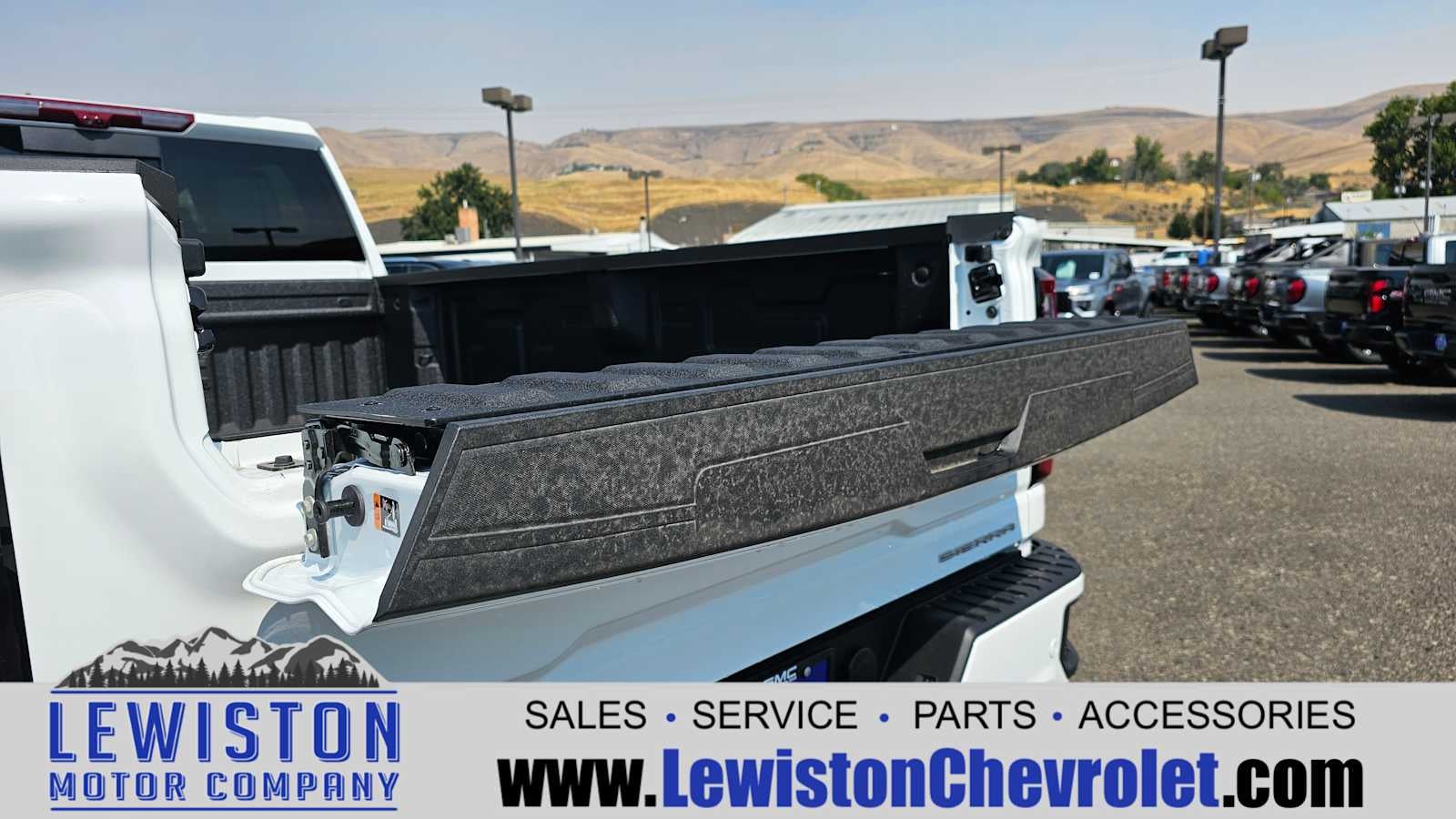 2025 GMC Sierra 3500 HD Denali