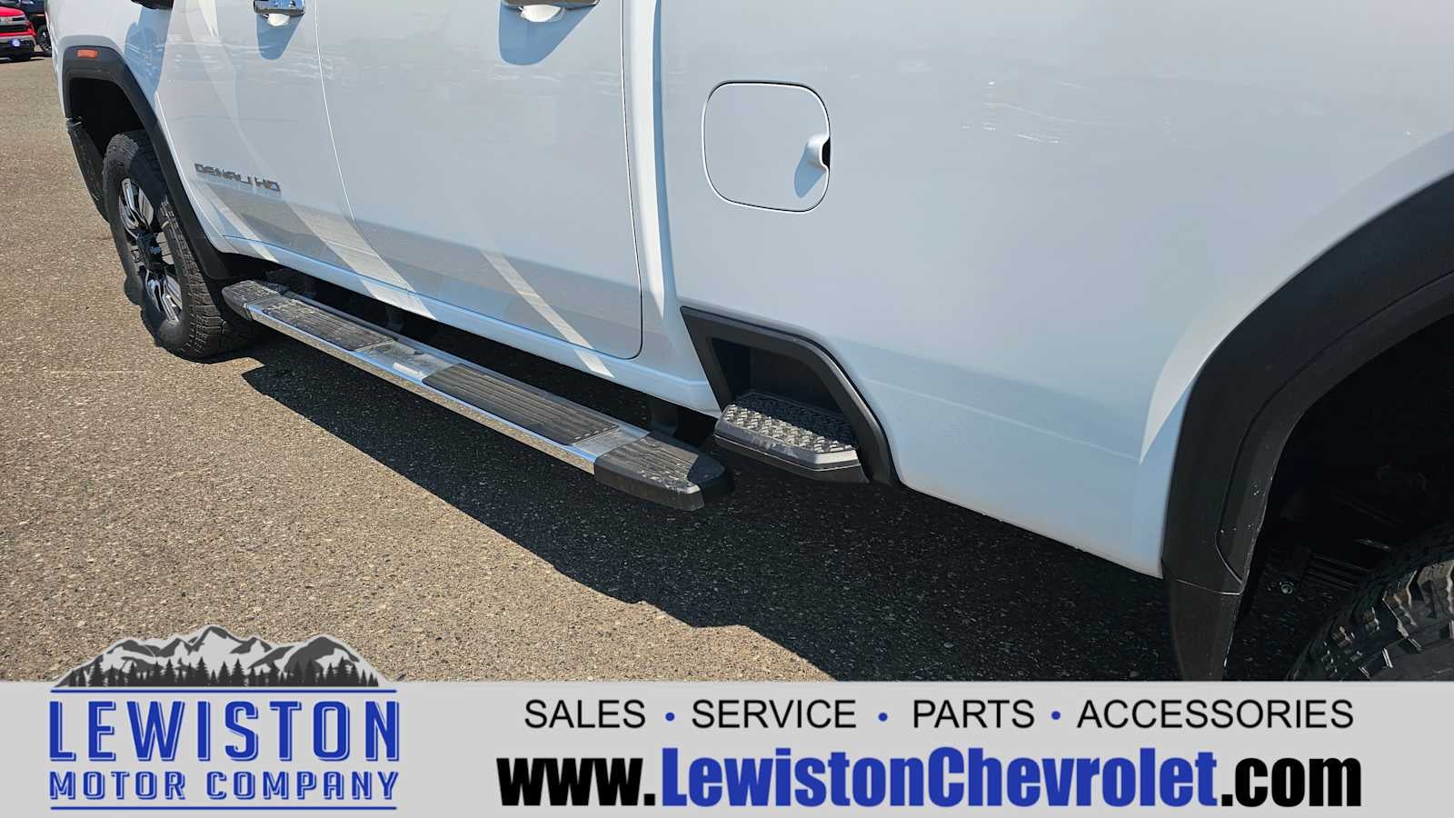 2025 GMC Sierra 3500 HD Denali