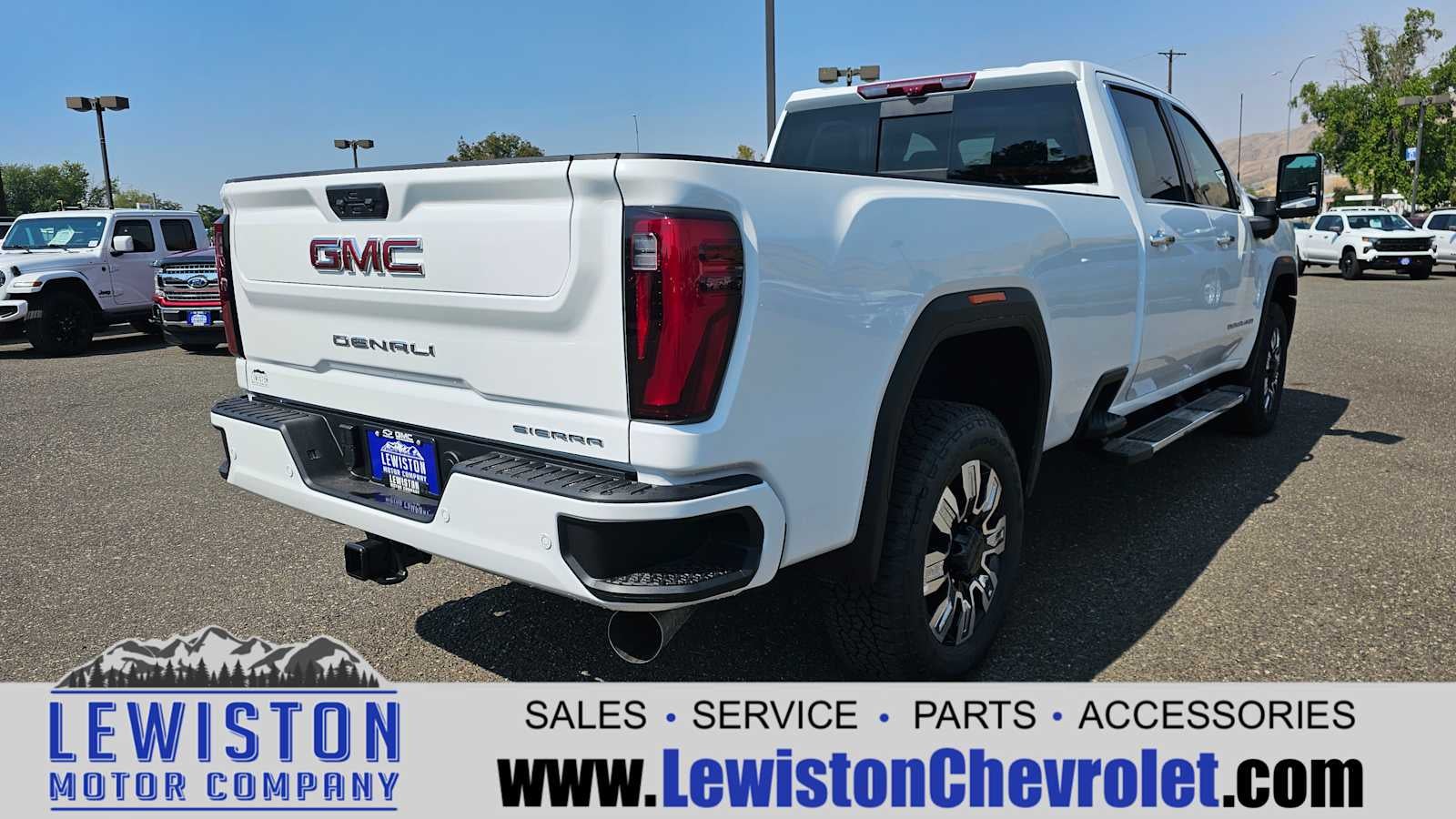 2025 GMC Sierra 3500 HD Denali