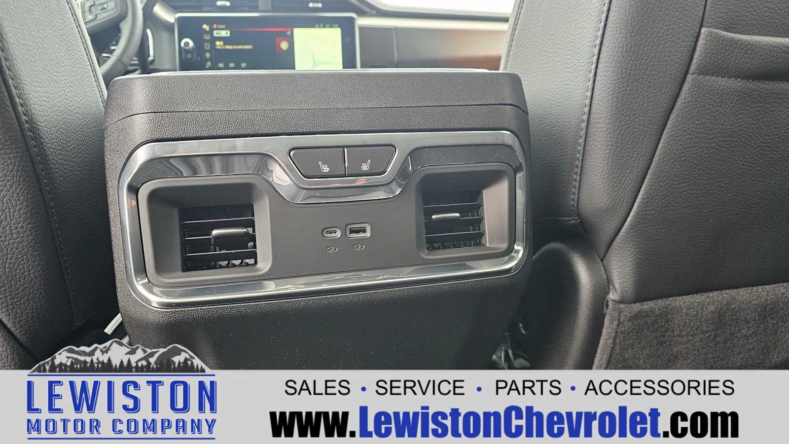 2025 GMC Sierra 3500 HD Denali