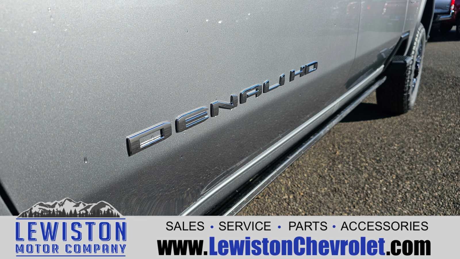 2026 GMC Sierra 2500 HD Denali Ultimate