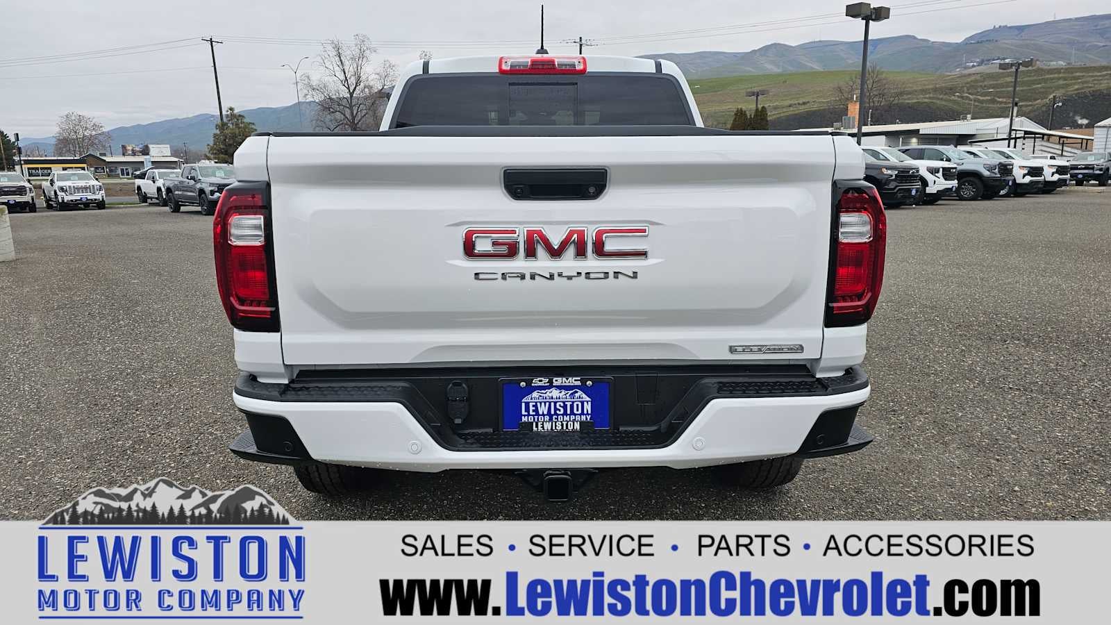 2026 GMC Canyon Elevation