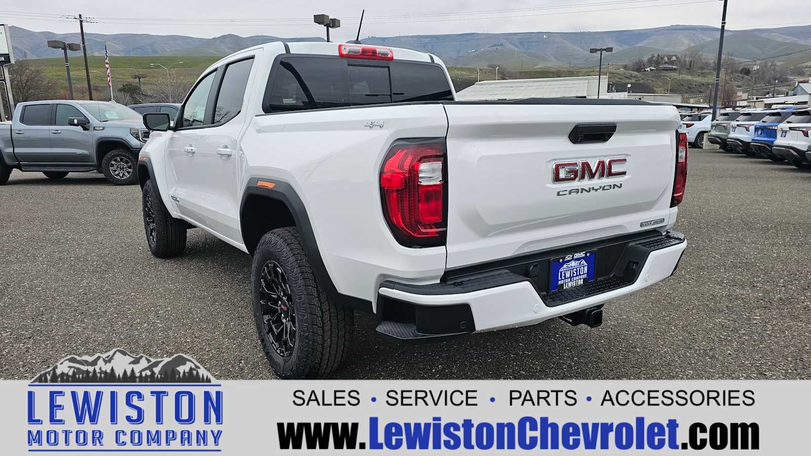2026 GMC Canyon Elevation